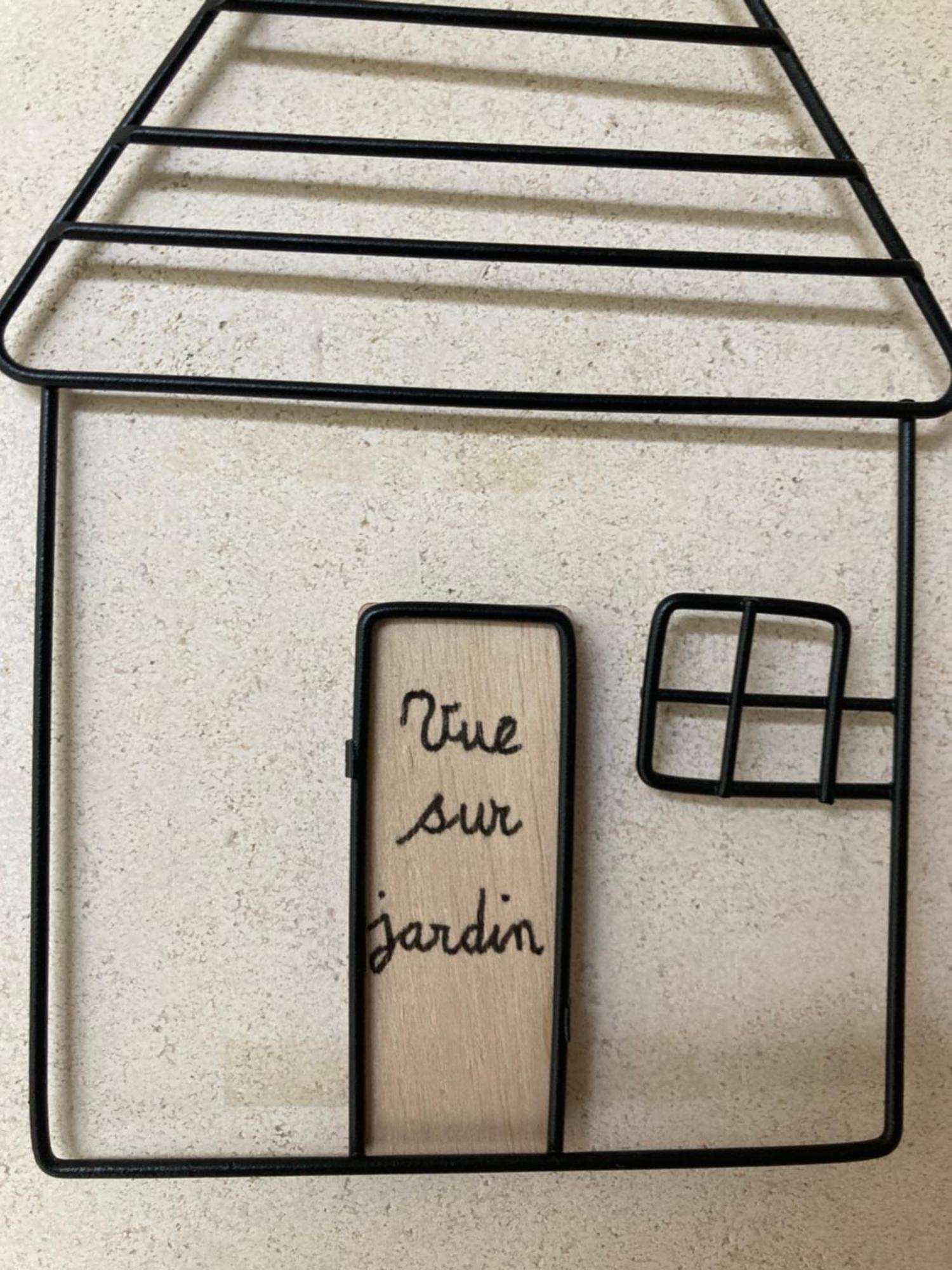 Vue Sur Jardin, 3 Pieces Apartment Paris Exterior foto